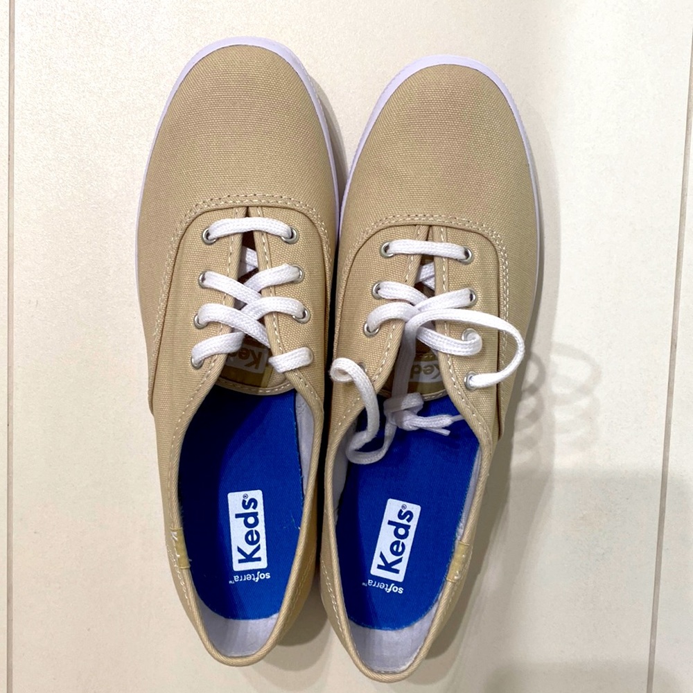 NEW Stone Keds - size 7.5